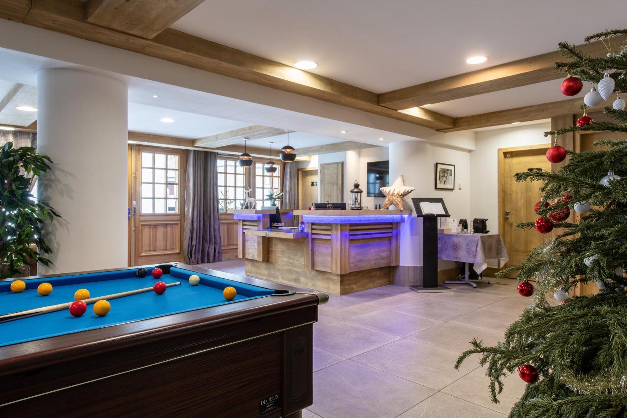 Cgh Residence Boutique Le Lodge Des Neiges ทีนเญอ ภายนอก รูปภาพ